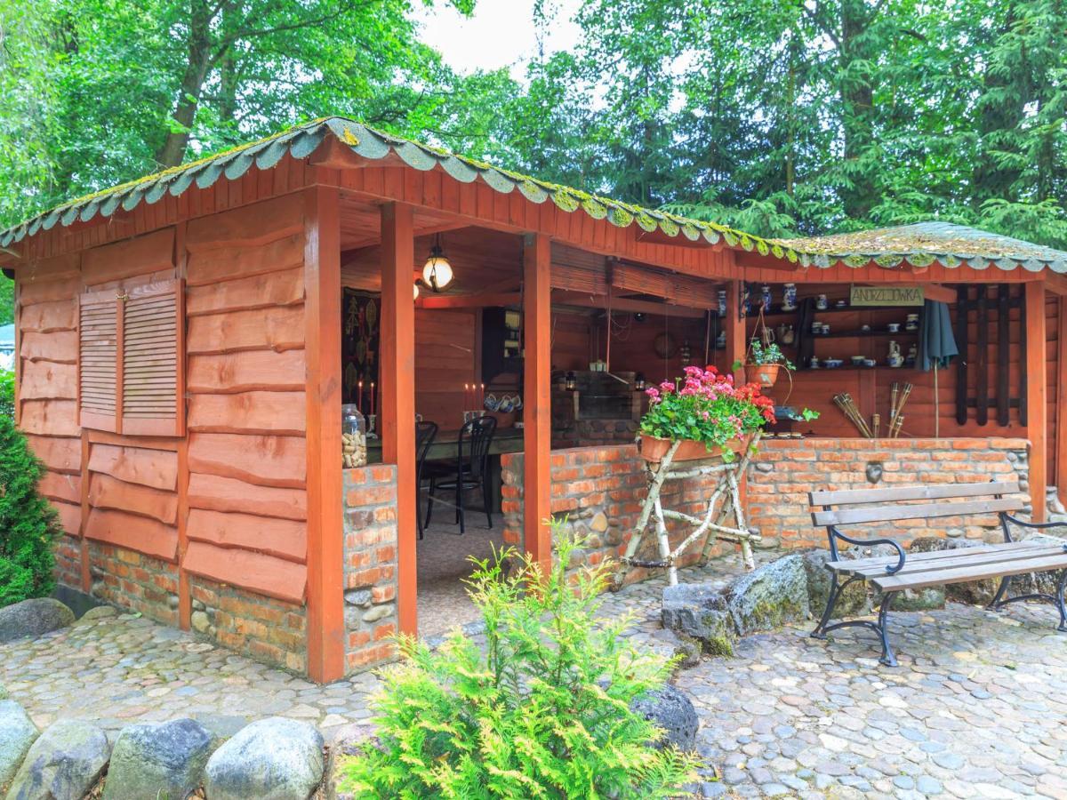 Lovely Apartment In Rusko With Pool Garden Ujście-Darłowskie Exteriör bild