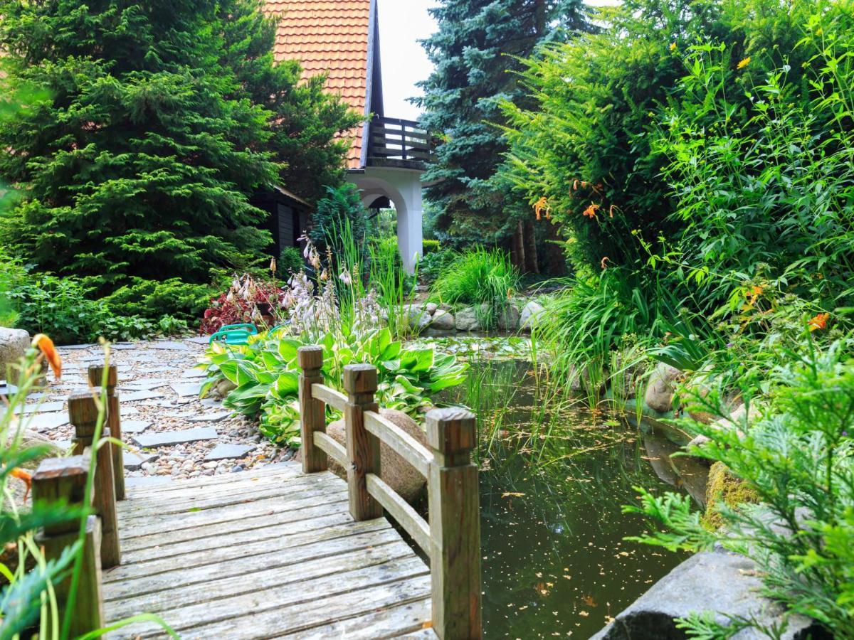 Lovely Apartment In Rusko With Pool Garden Ujście-Darłowskie Exteriör bild